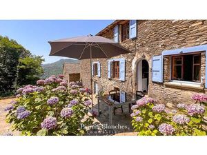 Vente maison 6 pièces 181 m² Saint-Germain-de-Calberte (48370)