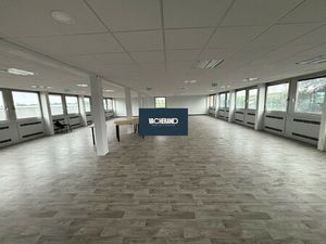 Bureau de 250m²