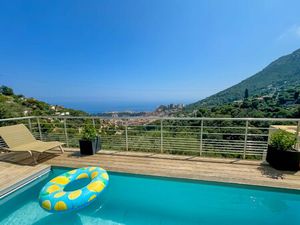 Maison de luxe à vendre dans le quartier Supérieur