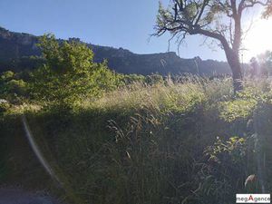 Terrain constructible viabilisé à vendre