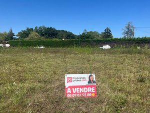 TERRAIN A BATIR DE 556 M² VIABILISE