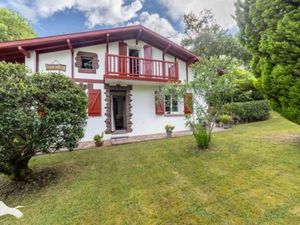 Vente maison 5 pièces 139 m² à Saint-Pierre-d'Irube (64990)  639 000 €