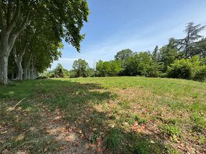 Vente terrain 1511 m² à Lézat-sur-Lèze (09210)  88 000 €