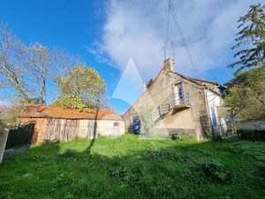 Vente maison 9 pièces 230 m² à Molinet (03510)  39 000 €