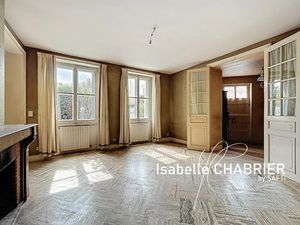 Vente maison 7 pièces 212 m² à Durtal (49430)  190 000 €