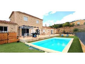 Maison avec piscine et jardin Saint-bres (30)