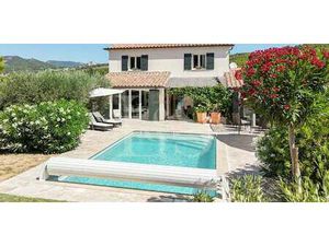 Villa avec piscine et jardin Caromb (84)