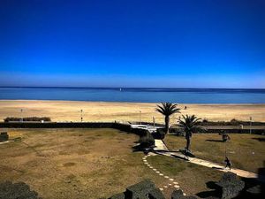 Location meublée appartement 1 pièce 27 m² à Canet-en-Roussillon (66140)  550 €