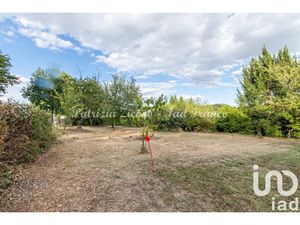 Vente terrain 1273 m² à Saulx-les-Chartreux (91160)  270 000 €