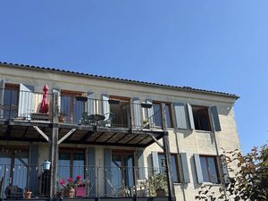 Vente appartement 2 pièces 81 m² à Aubeterre-sur-Dronne (16390)  143 850 €