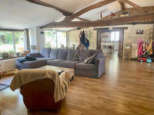 Vente maison de village Brizambourg  300m² 8 pièces 349 000€ avec garage