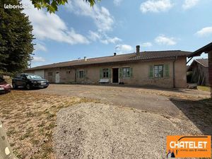 Propriété 5 pièces 138 m²