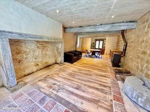 Maison de village 3 pièces 152 m²