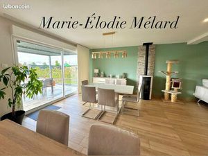 Maison 7 pièces 151 m²