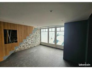 Immeuble 70 m² CHAUDES-AIGUES