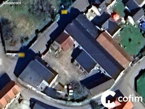 Maison 8 pièces 800 m²