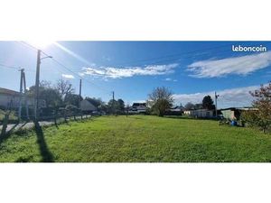 Terrain 400 m² Fontenay-Trésigny