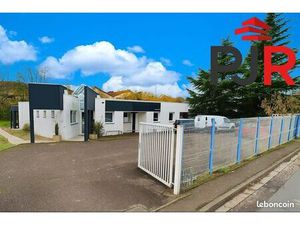 Bureaux 302 m² Custines