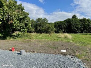 Terrain 710 m² Malintrat