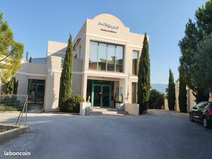 Bureaux 12 m² Six-Fours-les-Plages