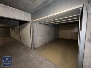 Parking à louer - Deauville (14) - 150€