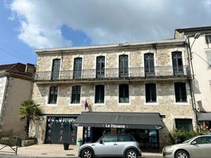 Achat Local Professionnel 600m² SOUILLAC 46200