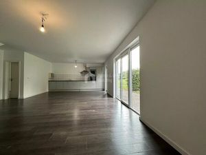 Appartement 1 chambre avec terrasse  jardin et parking dans