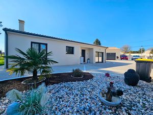 Vente maison 4 pièces 136 m² à Etaules (17750)  504 000 €