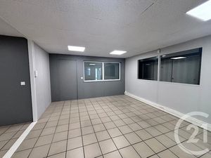 Location locaux professionnels à Garnay (28500)  590 €