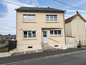 Vente maison 8 pièces 130 m² à Hirson (02500)  116 600 €