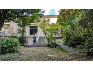 Vente maison 10 pièces 246 m² Millau (12100)