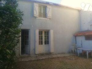 Vente maison 3 pièces 81 m² à Vaux-sur-Mer (17640)  328 600 €