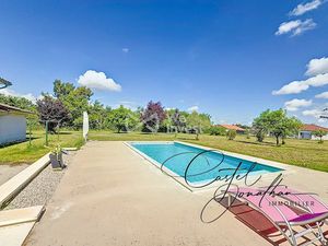 Vente ferme 6 pièces 193 m² à Assieu (38150)  399 000 €