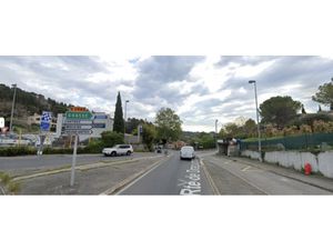 VENTE LOT DE 6 PARKINGS EXTÉRIEURS - PEYMEINADE (06)