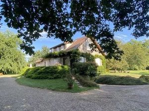 Villa de luxe de 9 pièces en vente Garnerans  Auvergne-Rhône-Alpes