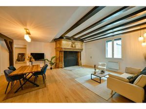 Location meublée appartement 4 pièces 144 m² à Bourges (18000)  1 800 €