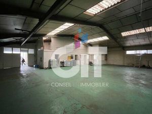 Local d'activités à louer