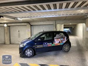 Parking à louer - Meaux (77) - 85€