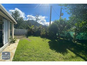 Maison à vendre 4 pièces 90.12 m² - Salazie (974) - 180 000€