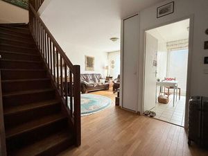 Ferney-Voltaire centre ? Duplex lumineux 92 m² avec double garage et balcon