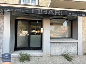 Local commercial à louer - Carpentras (84) - 500€