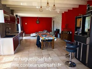 Vente maison 3 pièces 255 m² à Le Grand-Madieu (16450)  182 750 €