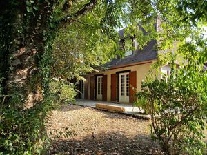 Vente maison 5 pièces 95 m² à Le Bugue (24260)  192 600 €