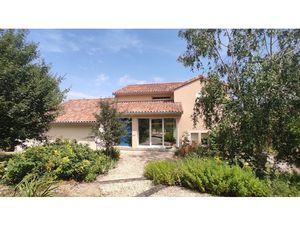 Vente maison 7 pièces 242 m² à Vouneuil-sur-Vienne (86210)  439 000 €