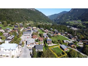 Terrain constructible au calme