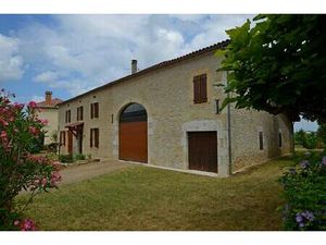 Imposante maison en pierre