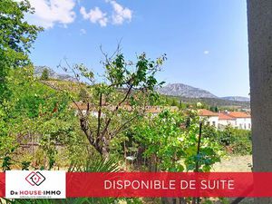 Maury 66460 - Maison rénovée avec jardin  garage et dépendance