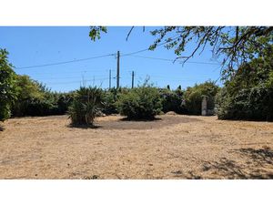 Vente terrain 700 m² à Yves (17340)  99 750 €