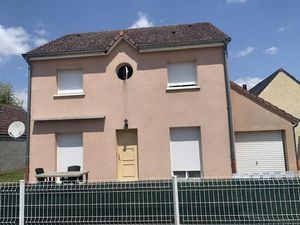 Location maison 6 pièces 127 m² à Izier (21110)  1 400 €