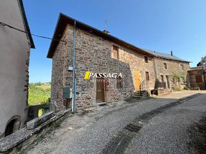 Vente immeuble 5 pièces 112m2 Lassouts 12500 - 149000 € - Surface Privée